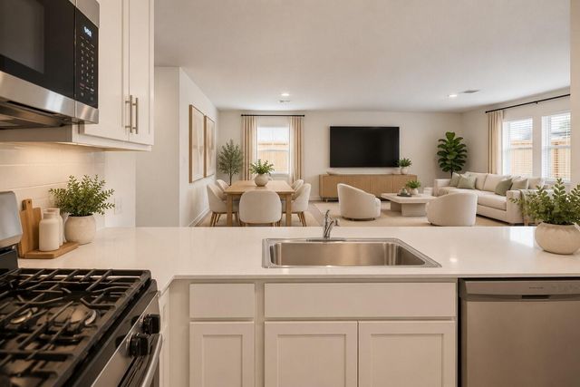 1718 Primrose Pointe Drive, Crosby, TX 77532