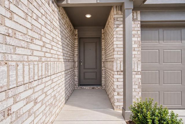 1718 Primrose Pointe Drive, Crosby, TX 77532