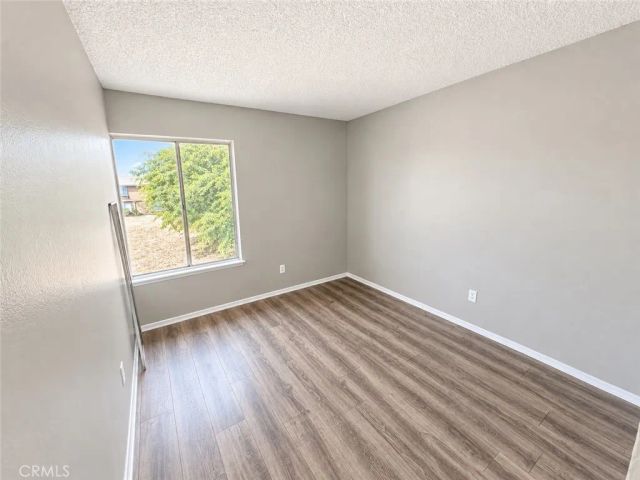 16810 Village F, Fontana, CA 92336