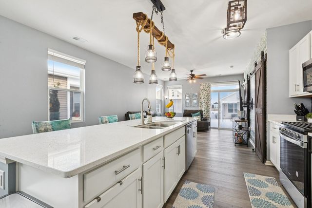 6420 Aspen Lane, Wonder Lake, IL 60097