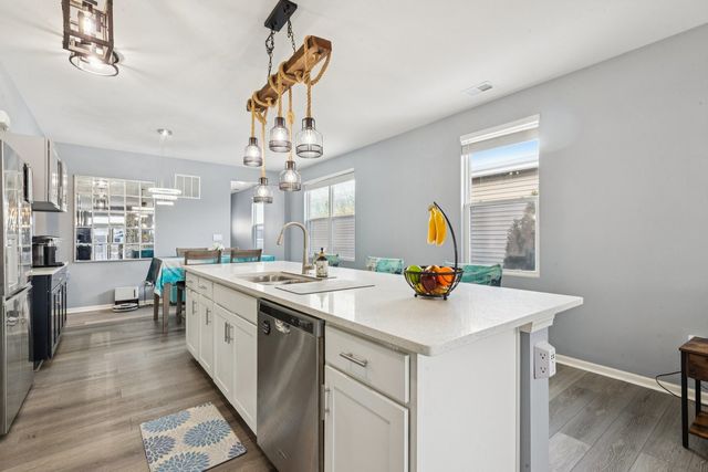 6420 Aspen Lane, Wonder Lake, IL 60097