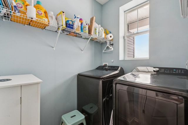 6420 Aspen Lane, Wonder Lake, IL 60097