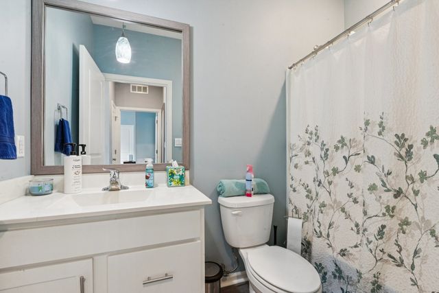 6420 Aspen Lane, Wonder Lake, IL 60097