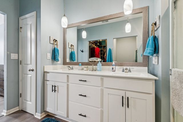 6420 Aspen Lane, Wonder Lake, IL 60097