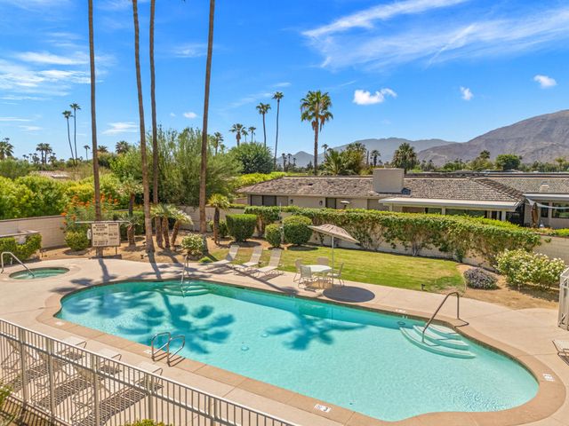 142 Yale Drive, Rancho Mirage, CA 92270