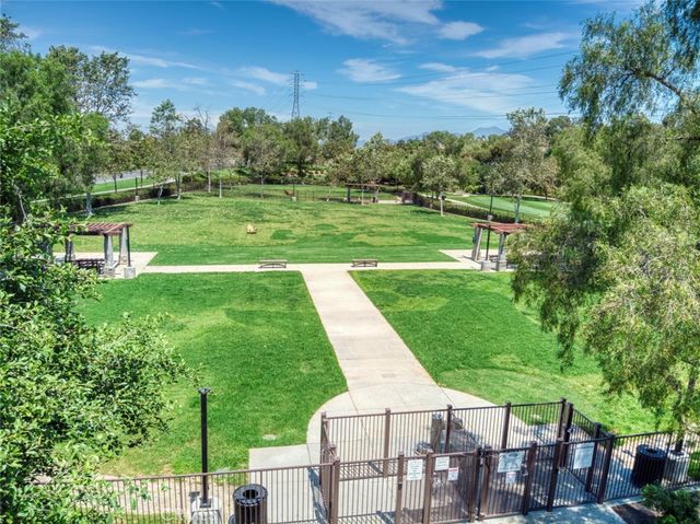 21 Savannah Lane, Ladera Ranch, CA 92694