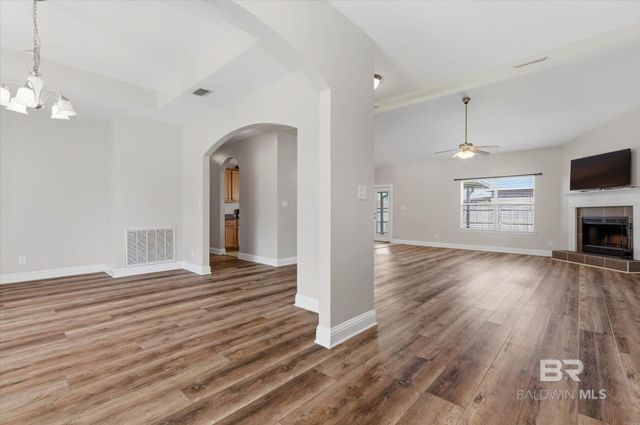 10320 Ronnie Byrd Lane, Semmes, AL 36575