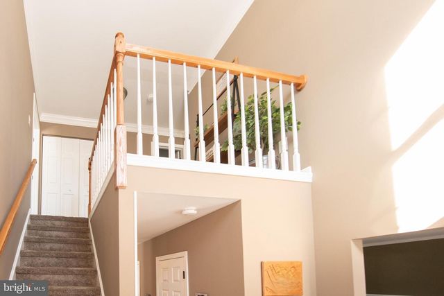 2038 VALLEY VIEW DR, Quakertown, PA 18951