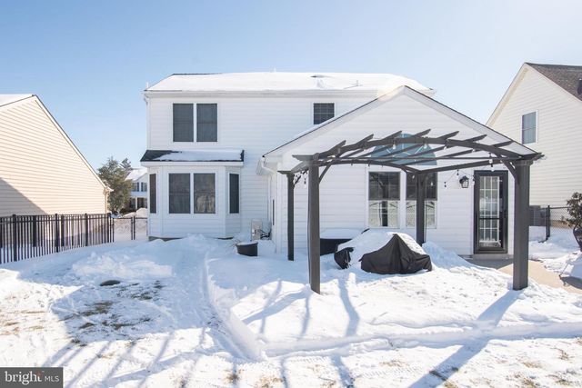 2038 VALLEY VIEW DR, Quakertown, PA 18951