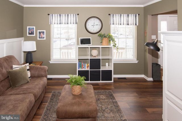 2038 VALLEY VIEW DR, Quakertown, PA 18951