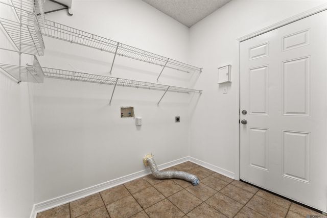 20147 Bur Oak Dr, Zachary, LA 70791