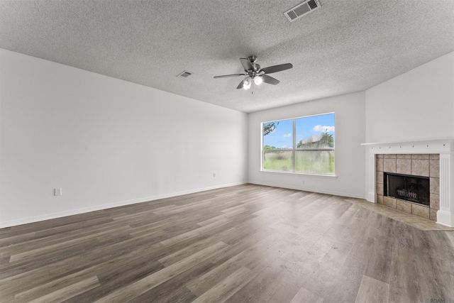 20147 Bur Oak Dr, Zachary, LA 70791