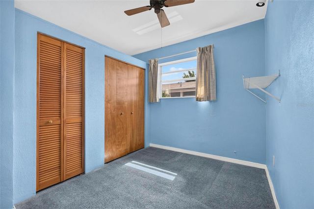 2600 25TH AVENUE N, St Petersburg, FL 33713