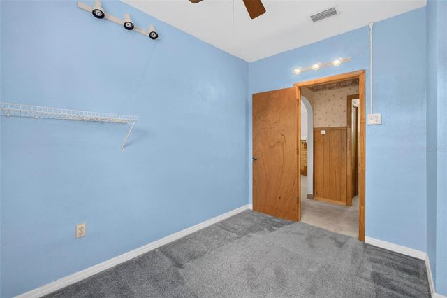 2600 25TH AVENUE N, St Petersburg, FL 33713
