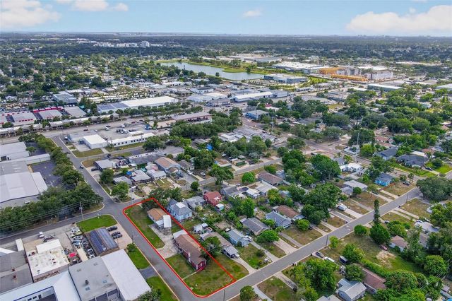 2600 25TH AVENUE N, St Petersburg, FL 33713