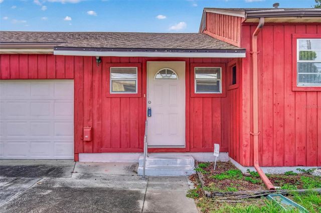 2600 25TH AVENUE N, St Petersburg, FL 33713