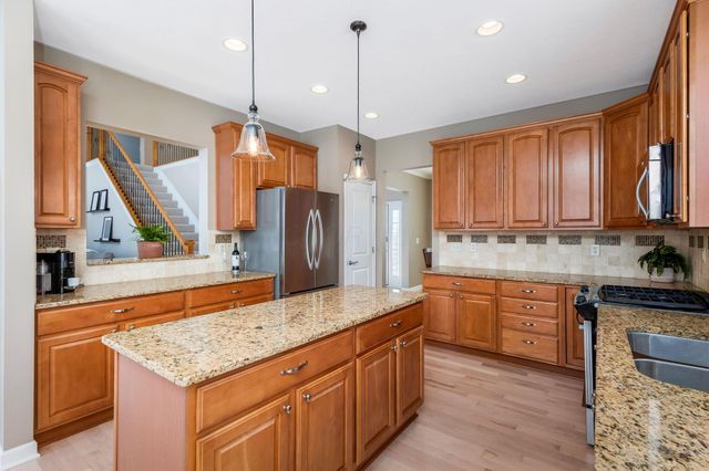 2645 Weyant Street, Lewis Center, OH 43035