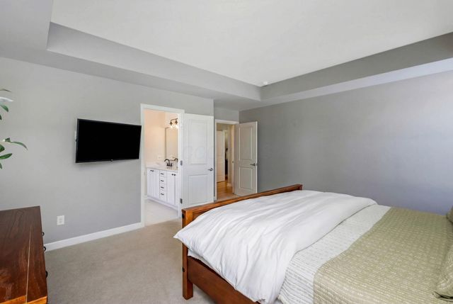 2645 Weyant Street, Lewis Center, OH 43035