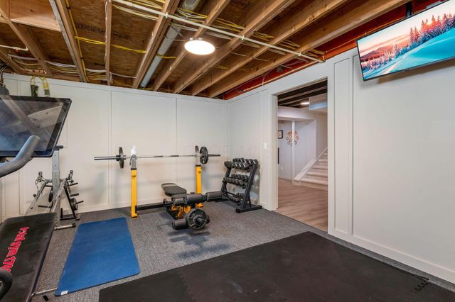 2645 Weyant Street, Lewis Center, OH 43035