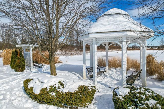 2645 Weyant Street, Lewis Center, OH 43035