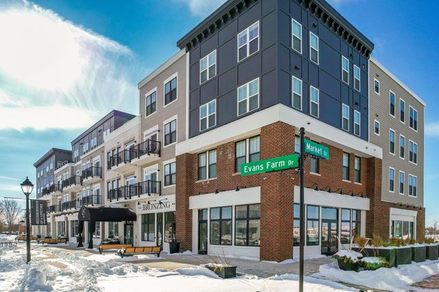 2645 Weyant Street, Lewis Center, OH 43035