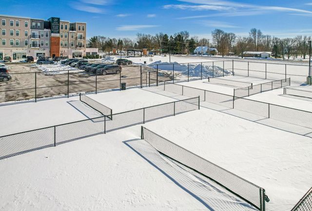 2645 Weyant Street, Lewis Center, OH 43035