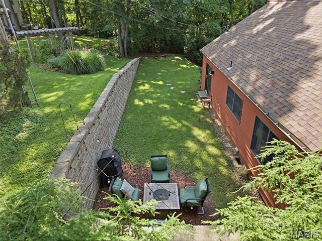 110 Autumn Lane, Belleville, IL 62223