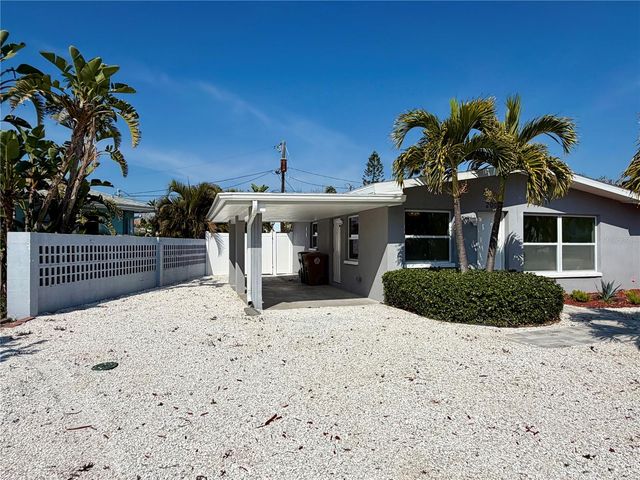 200 140TH AVENUE E W, Madeira Beach, FL 33708