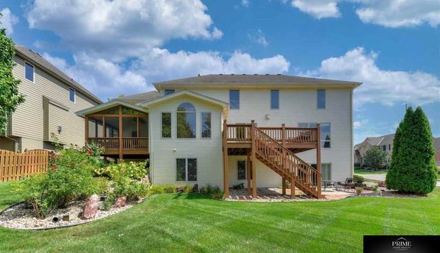 936 S 181 Street, Elkhorn, NE 68022