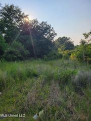 6084 Central Road, Bay Saint Louis, MS 39520