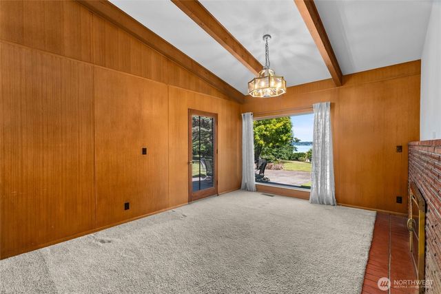 8006 Urquhart Street NW, Olympia, WA 98502