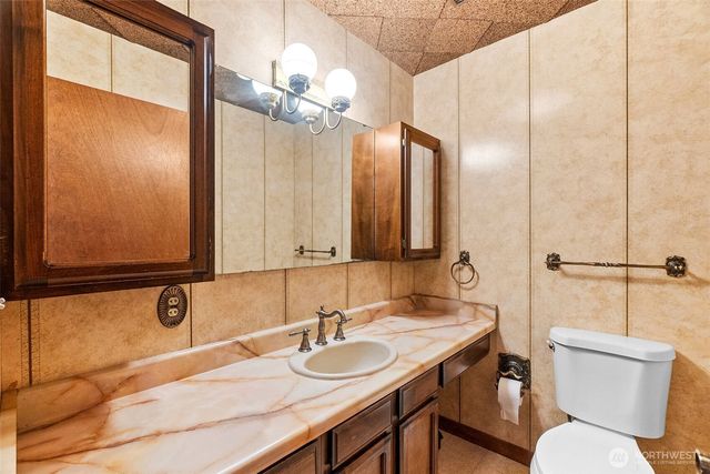 8006 Urquhart Street NW, Olympia, WA 98502