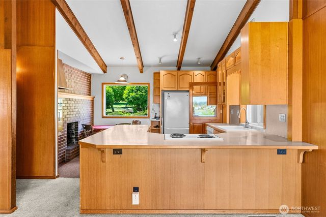 8006 Urquhart Street NW, Olympia, WA 98502