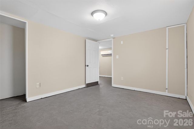 1028 East Drive, Gastonia, NC 28052