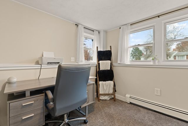 12 Pinecroft Ave, Holden, MA 01520