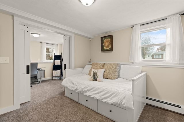 12 Pinecroft Ave, Holden, MA 01520