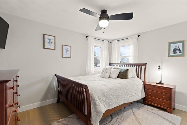 12 Pinecroft Ave, Holden, MA 01520