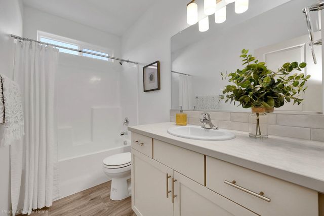 5357 N Ainsworth Ln, Spokane Valley, WA 99217