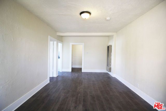 566 N Juanita Avenue, Los Angeles, CA 90004