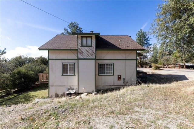 26785 Hopkins, Idyllwild, CA 92549