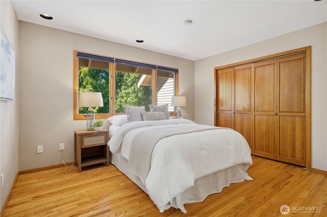 6265 160th Avenue SE, Bellevue, WA 98006