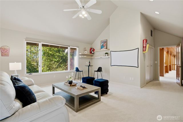 6265 160th Avenue SE, Bellevue, WA 98006