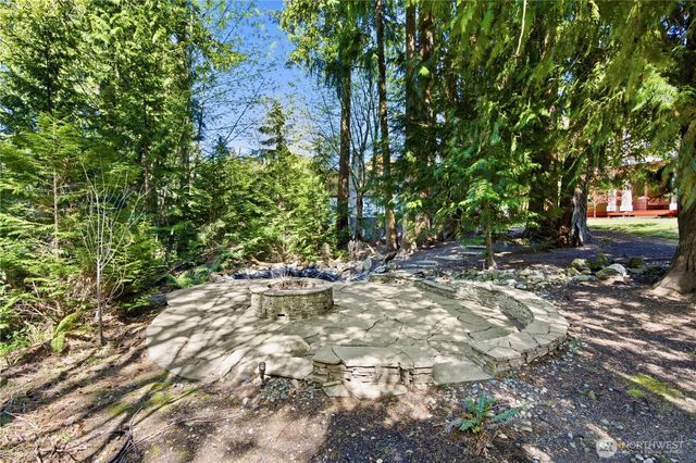 6265 160th Avenue SE, Bellevue, WA 98006