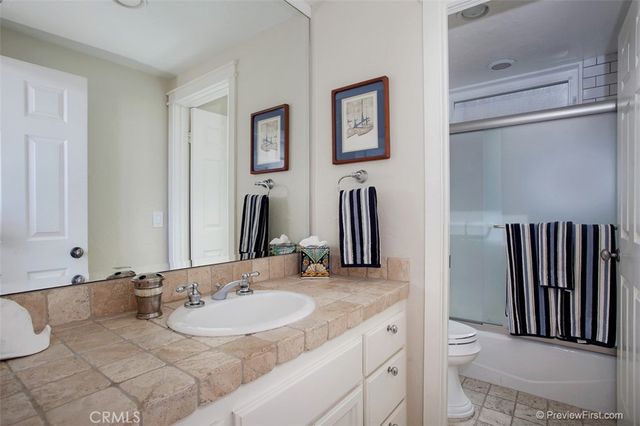 441 Carnation Avenue, Corona Del Mar, CA 92625