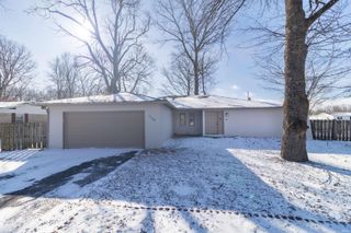 1127 Hickory Lane, New Castle, IN 47362