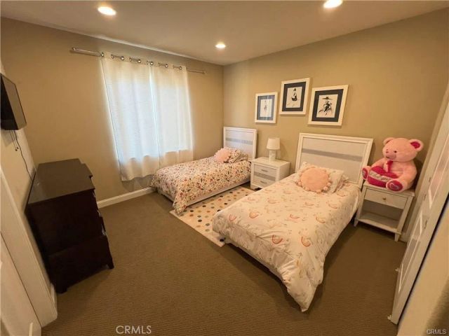 4866 Stoneglen Avenue, Fontana, CA 92336