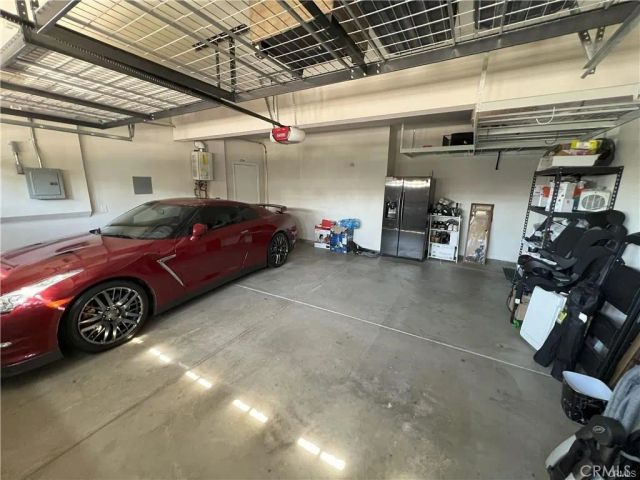 4866 Stoneglen Avenue, Fontana, CA 92336