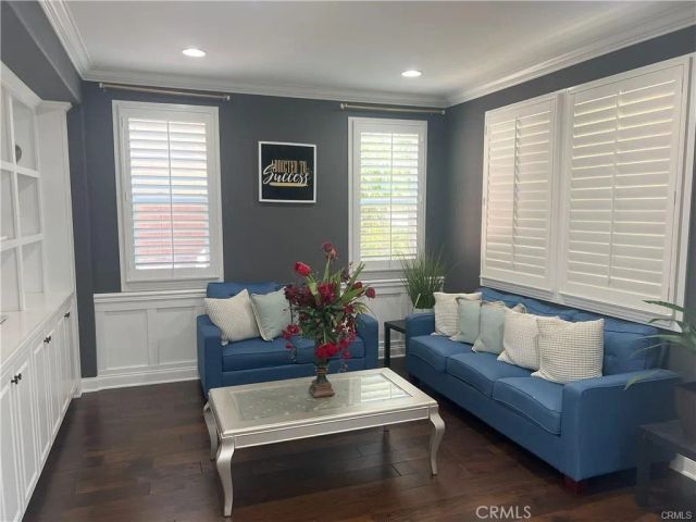 4866 Stoneglen Avenue, Fontana, CA 92336
