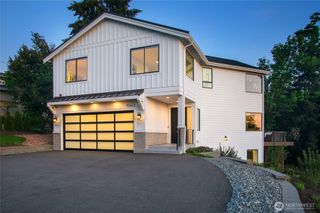 13643 SE 10th Street SE, Bellevue, WA 98005