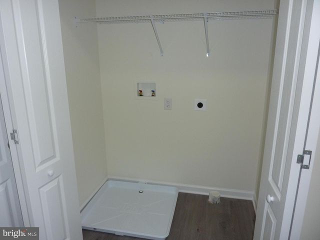 272 DOYLESTOWN RD, Smyrna, DE 19977